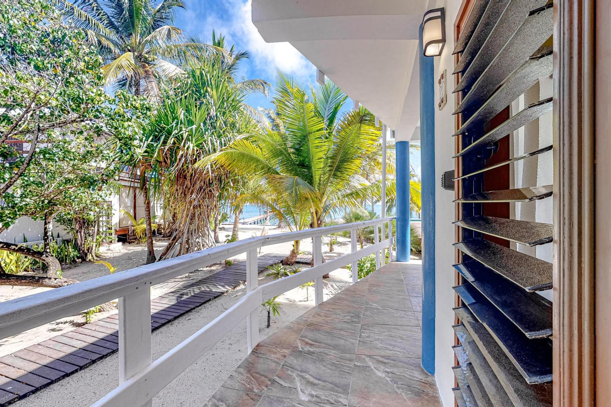 Beachside Villas Gold Standard Certified Placencia Szoba fotó